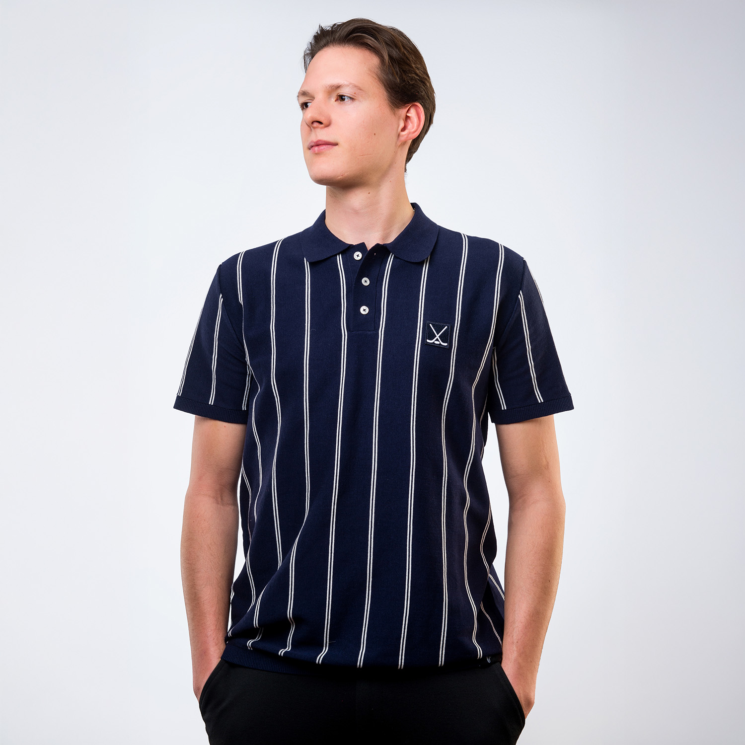 Bekleidung, Hemd, T-shirt, Ärmel, Person