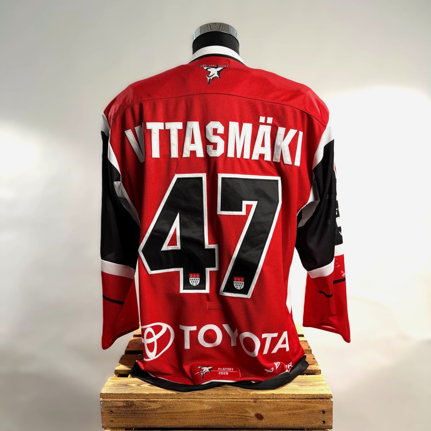 Eishockey-Trikot, Jersey, Rot-Schwarz, Nummer 47, Toyota-Logo