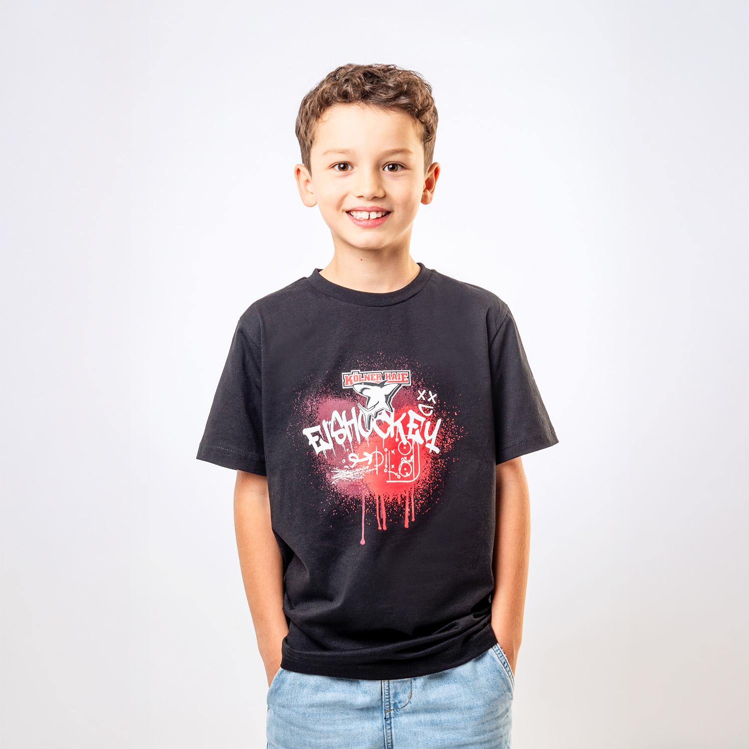 Bekleidung, T-shirt, Person, Hemd, Jeanshose