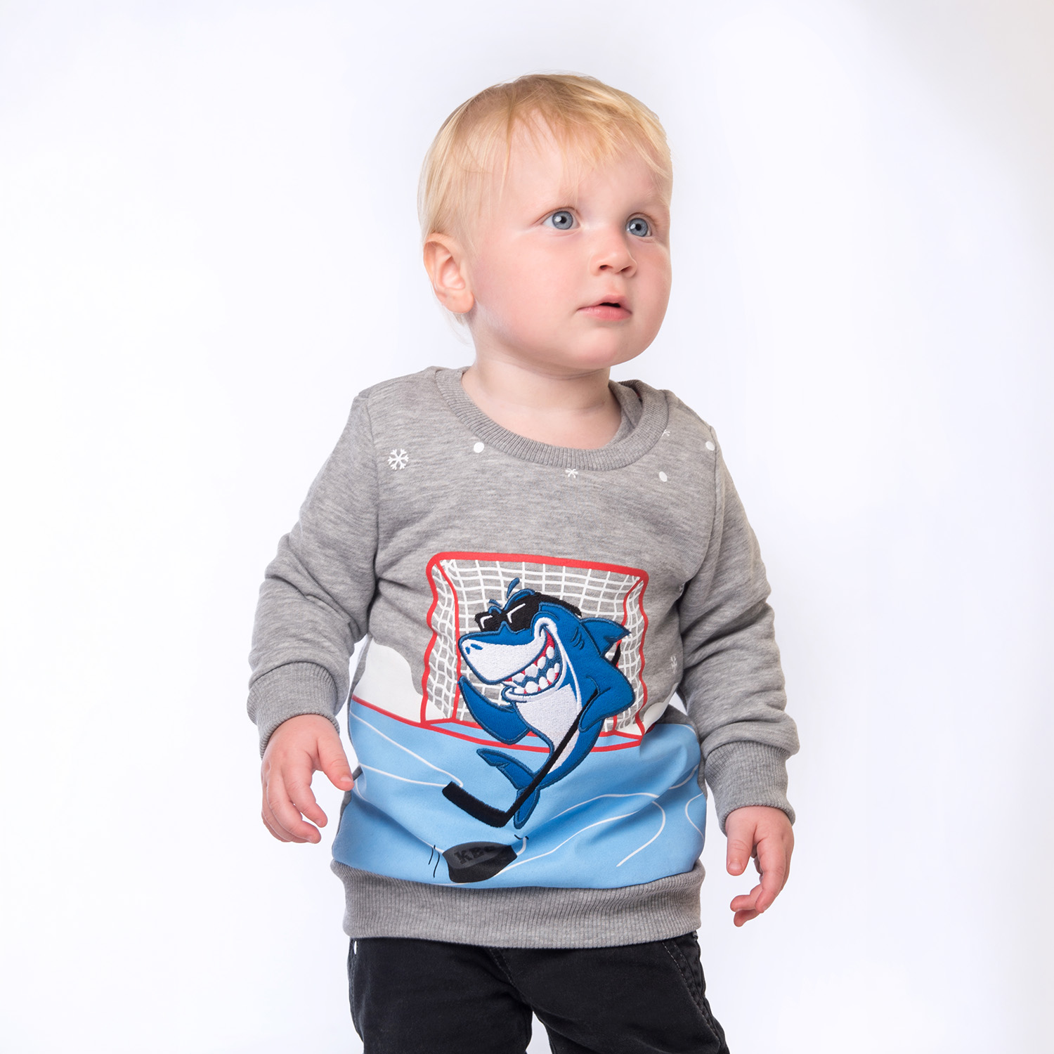 Hose, Sweatshirt, Shark-Print, Graues Langarmshirt, Hoodie-ähnlich