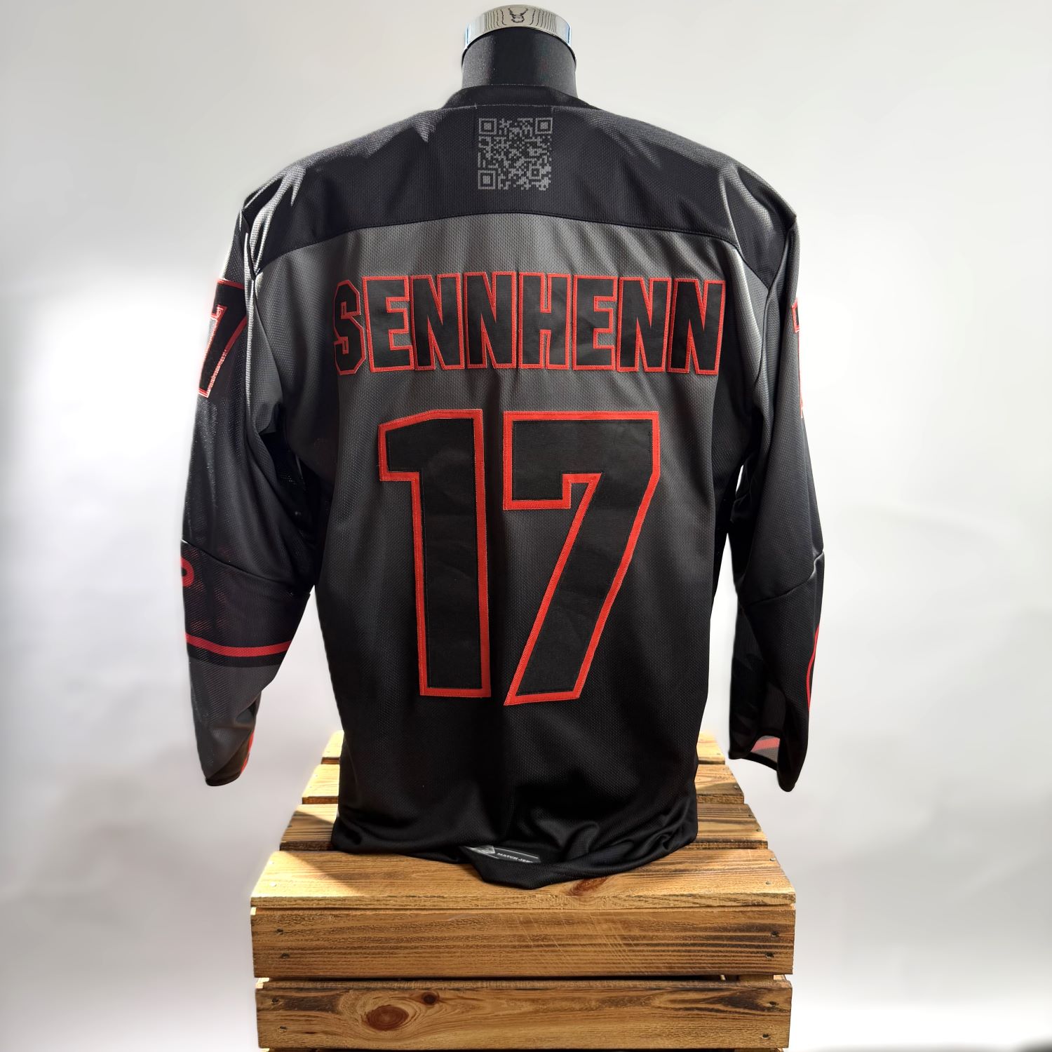 Jersey, Sport Jersey, Rückenname, Zahl 17, Schwarz-rot