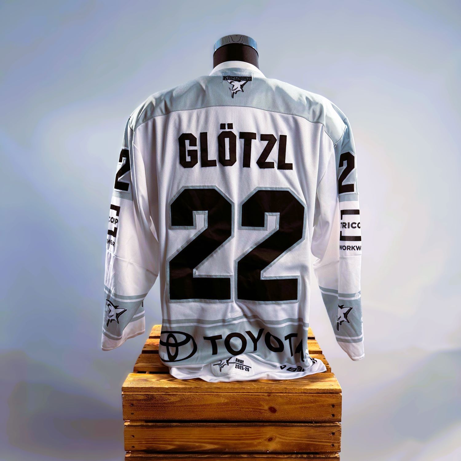 Hockey Trikot, Hemd Weiß, Rückseite, Nummer 22, Toyota Logo