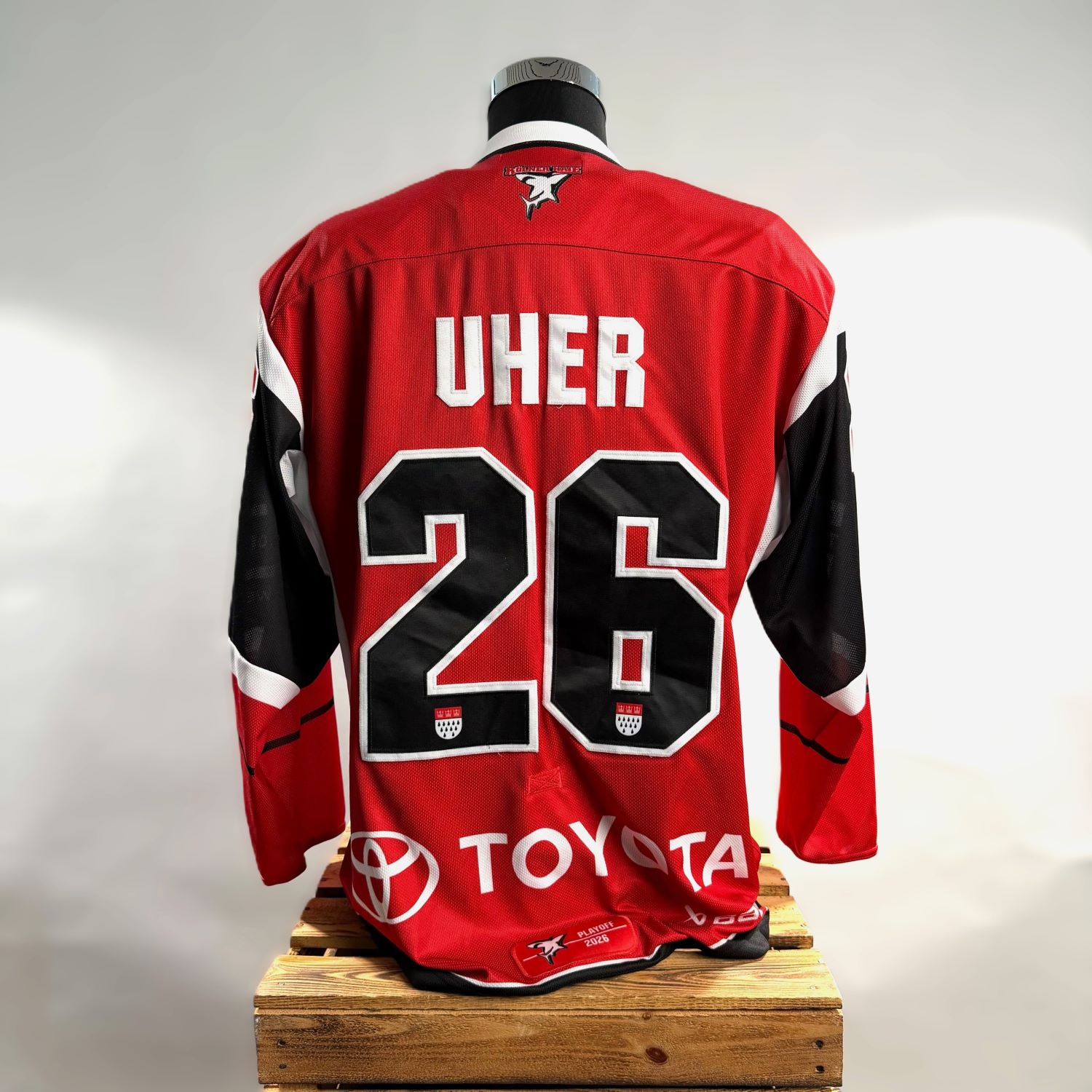 hockey jersey, jersey, red jersey, number 26, UHER