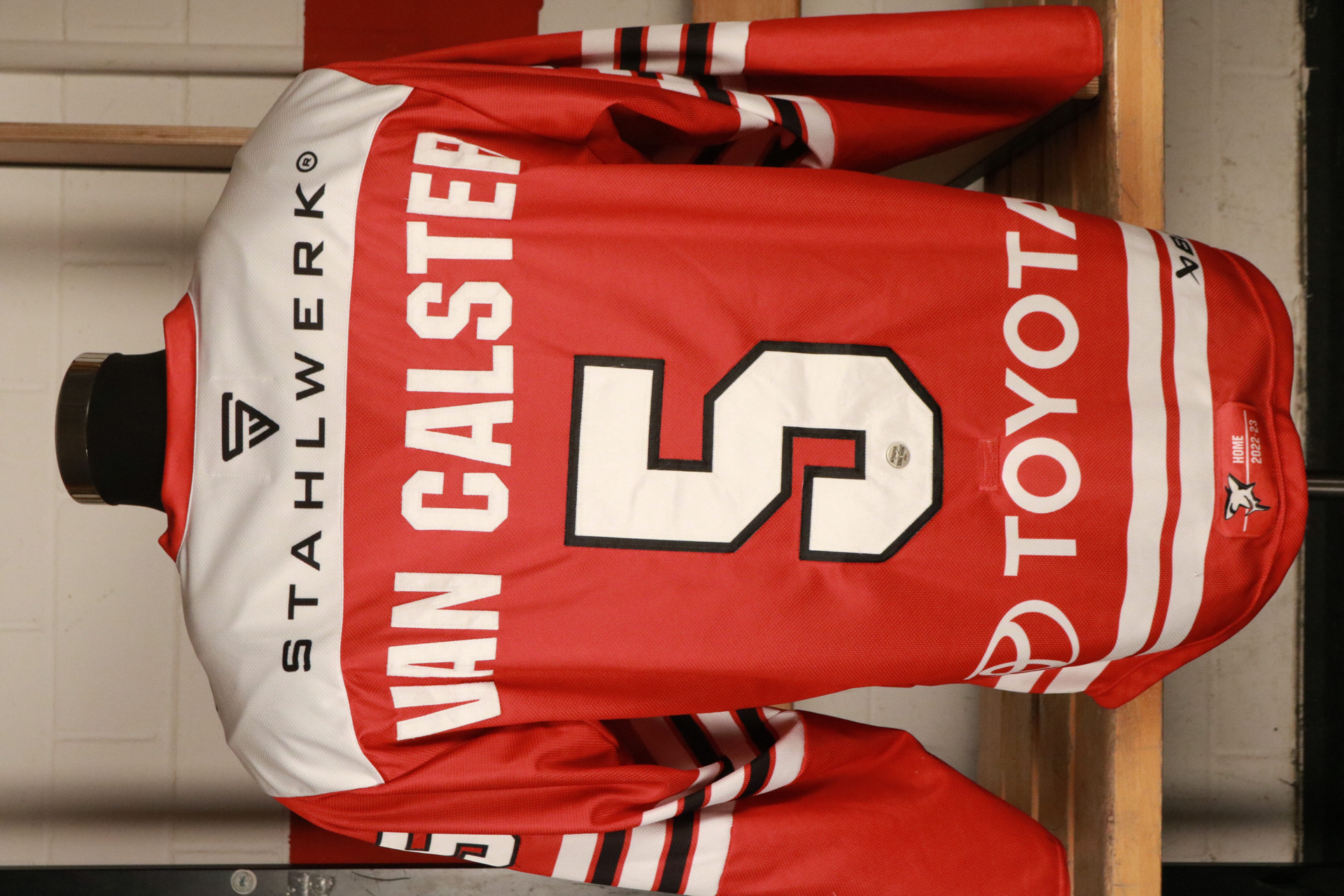 GAME WORN JERSEY | HOME 22-23 | #5 VAN CALSTER | gr. XL