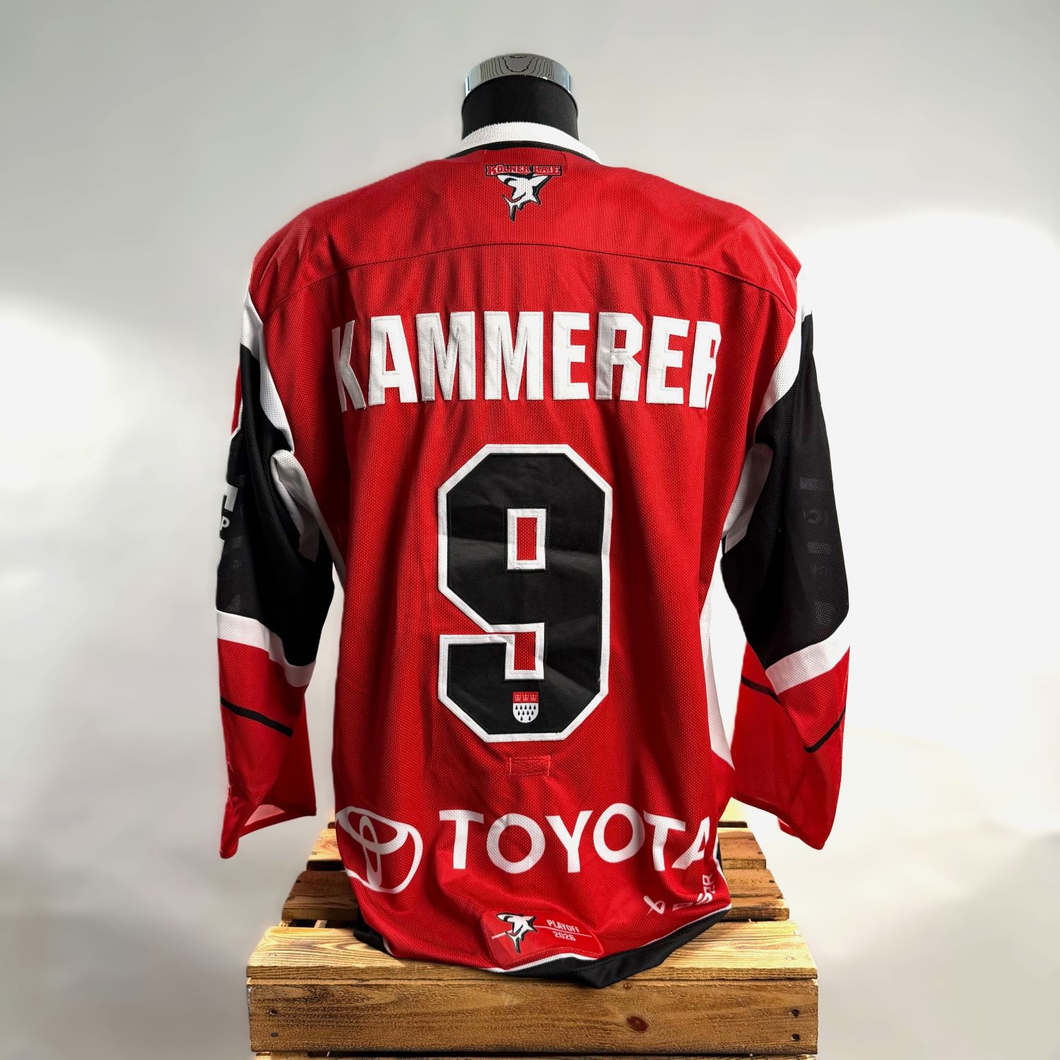 Hockey-Trikot, Rotes Trikot, Nummer 9, Toyota-Logo, Kammerer