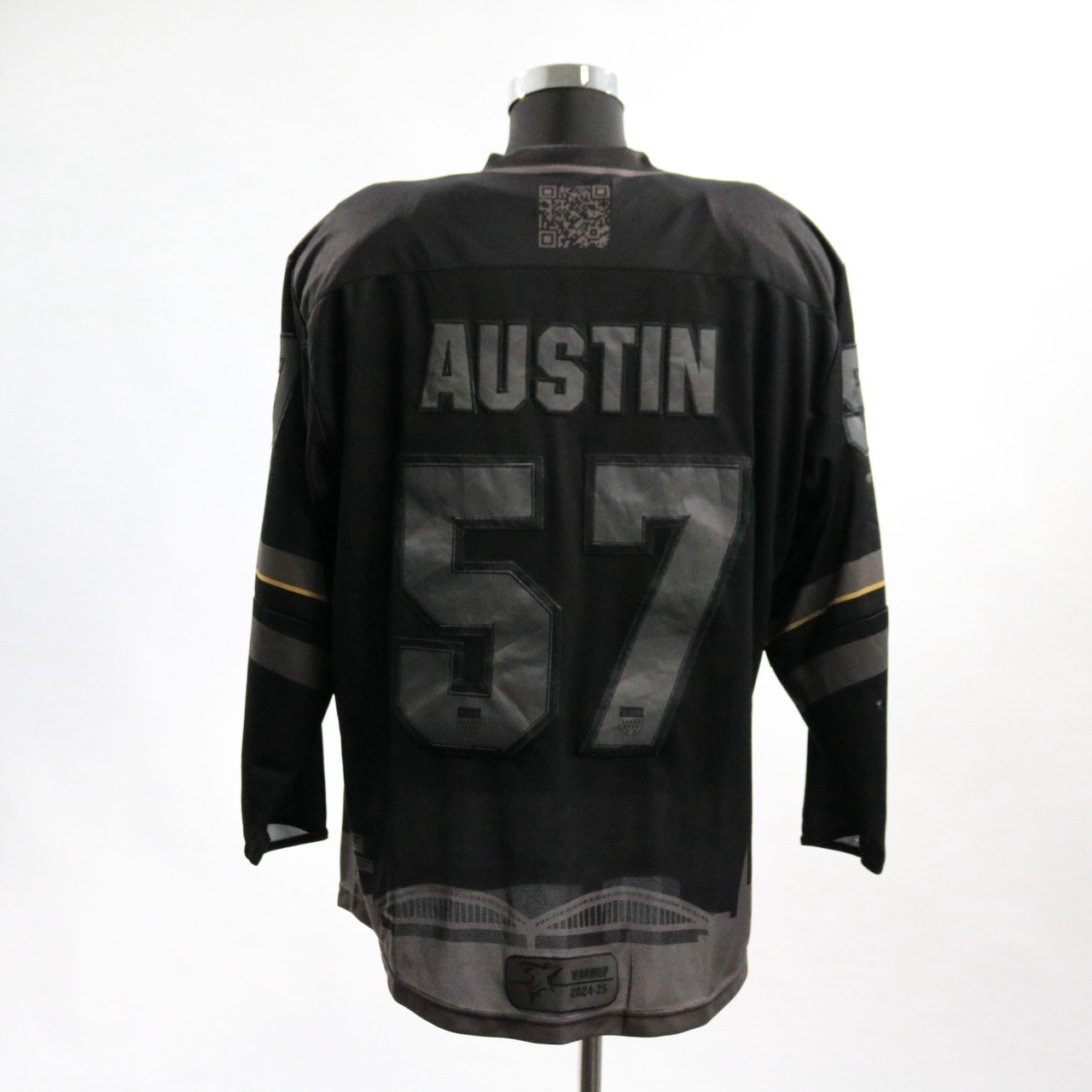 WARM UP | WORN | 2024-25 | #57 AUSTIN | gr. 2XL