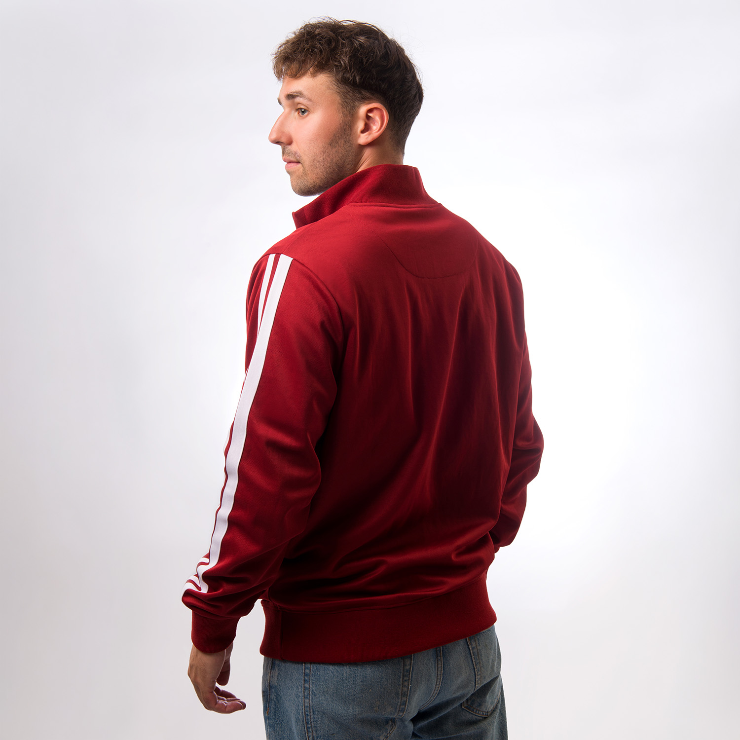 Jacke, Sweatshirt, rote Farbe, lange Ärmel, Sportstil