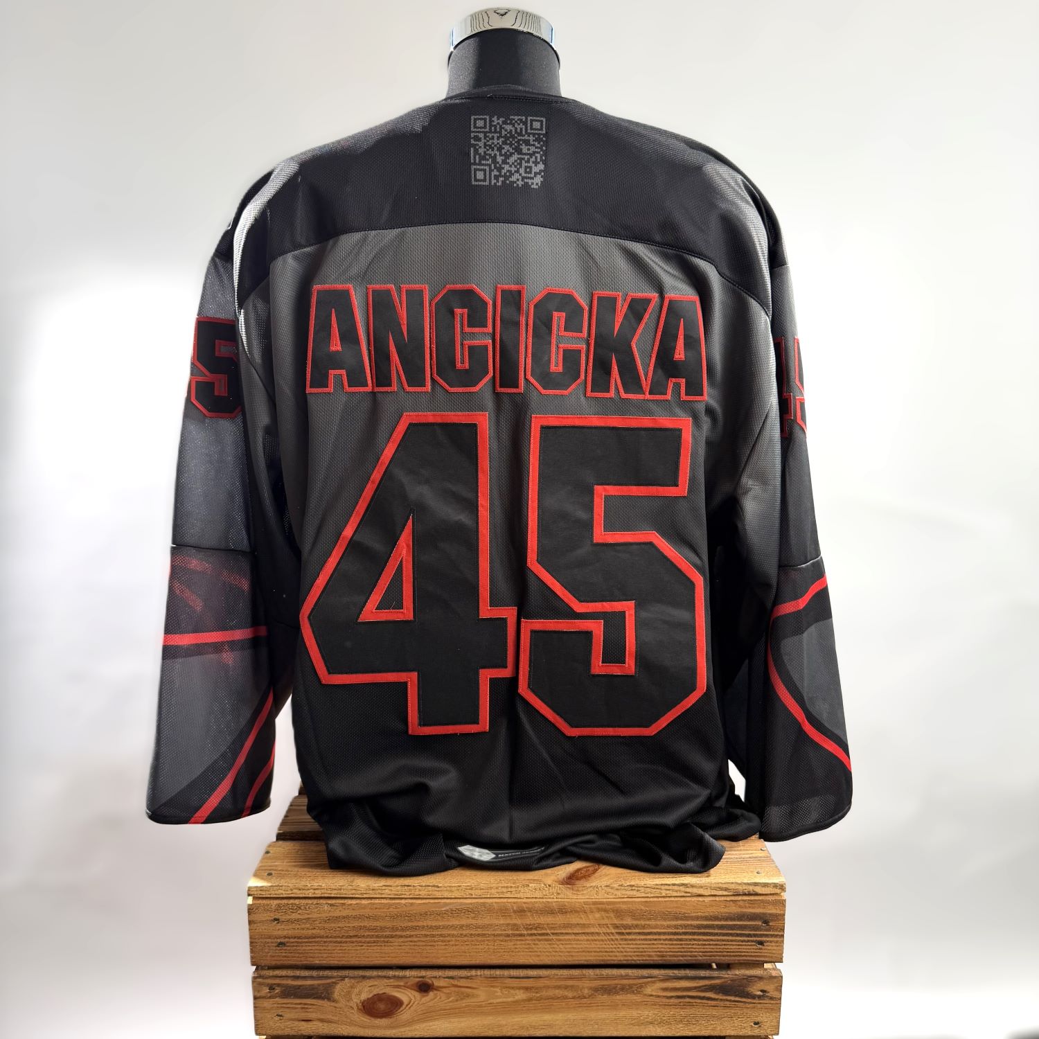 jersey, sport-jersey, nummer 45, schwarzrot, rückenansicht