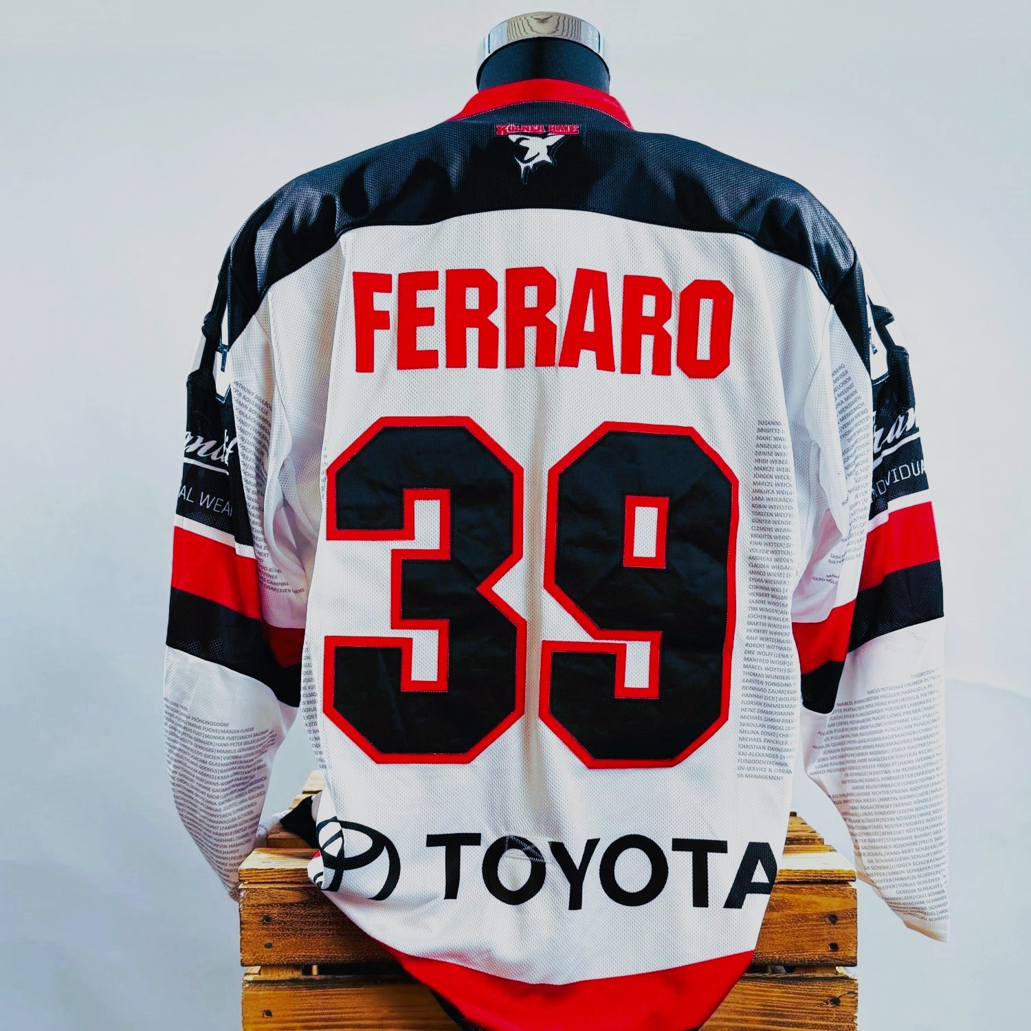 Bekleidung, Hemd, Trikot, Person