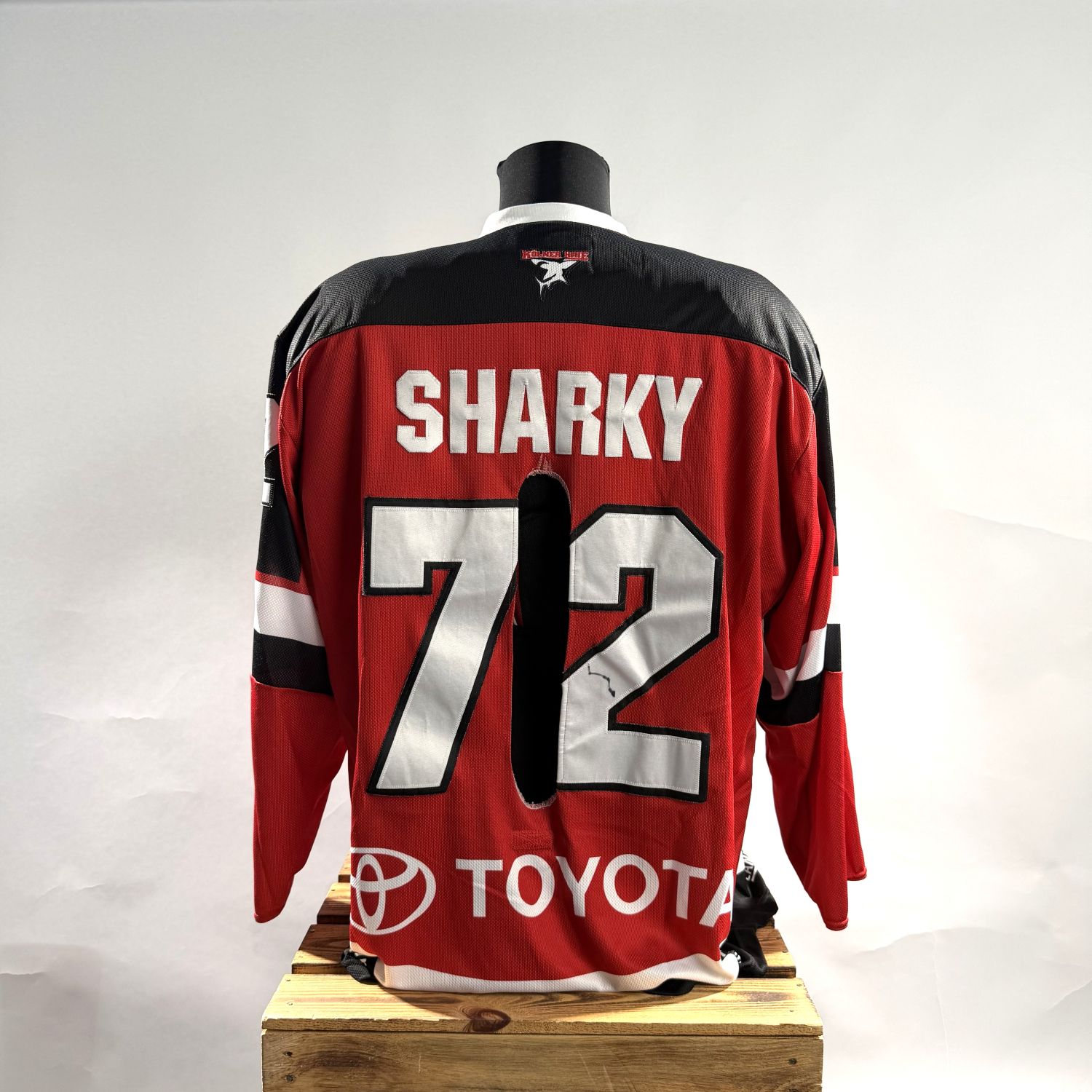 Hockey-Jersey, Sharky, 72, Rot-Schwarz-Weiß, Toyota-Logo