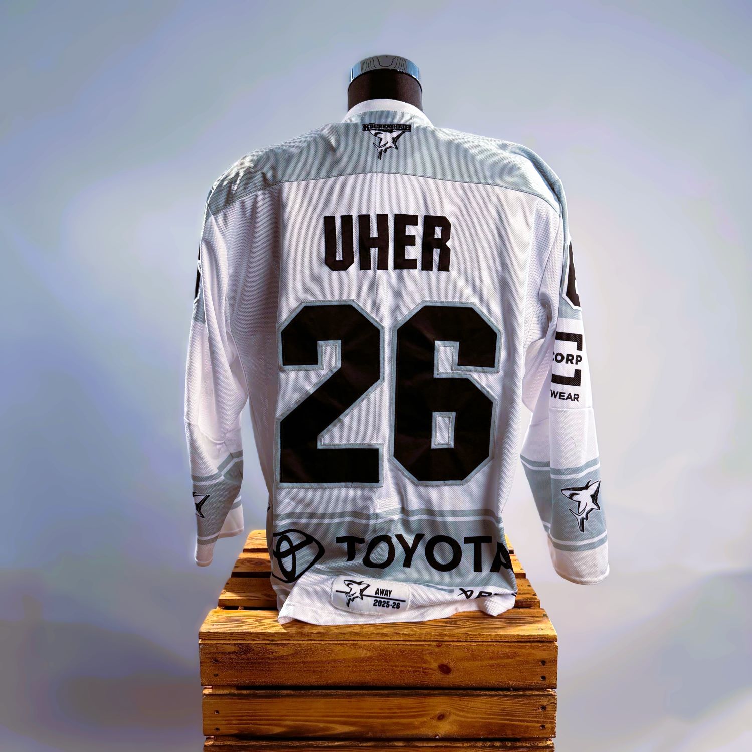 Jersey, Sportswear, Weißes Trikot, Nummer 26, Toyota-Logo