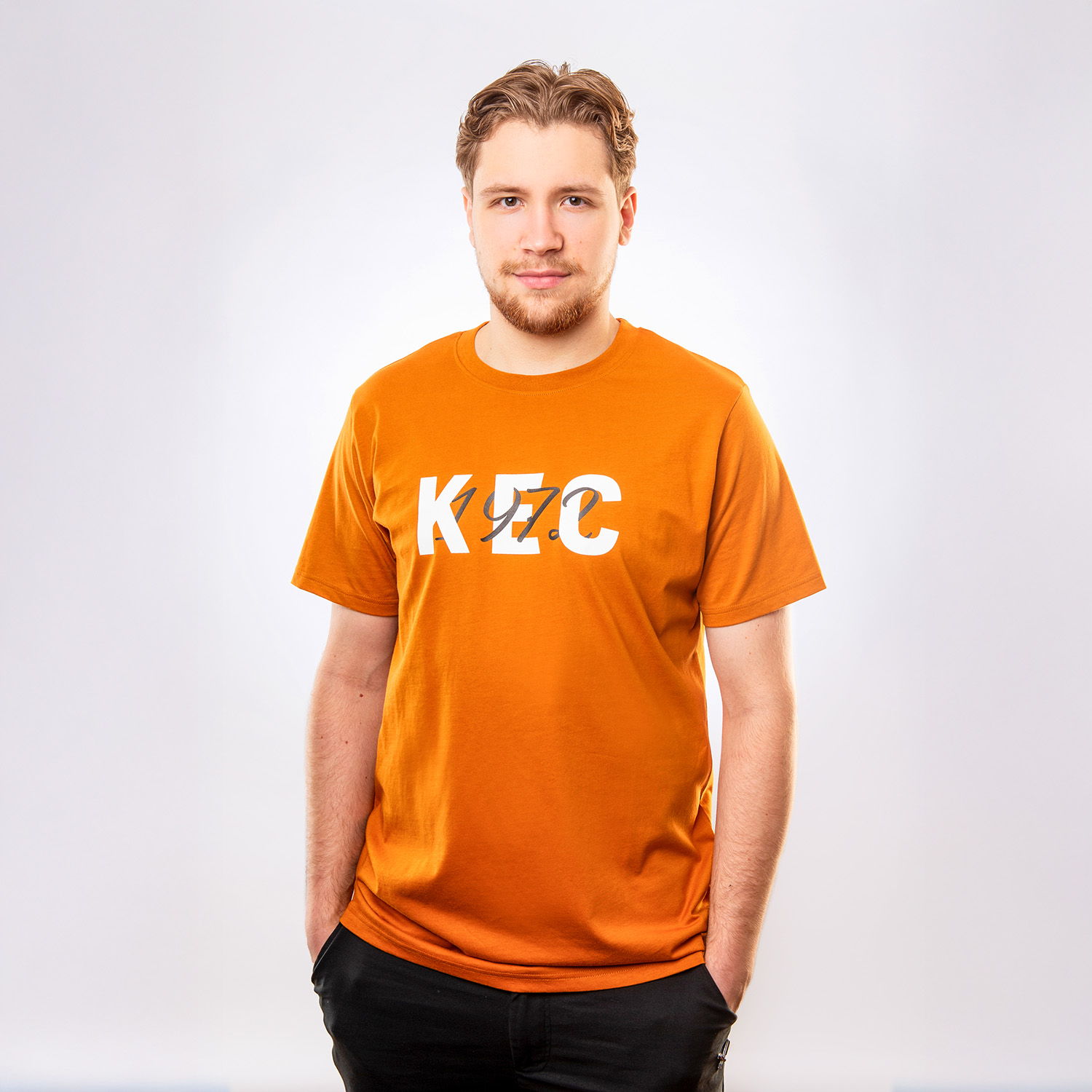 T-shirt, Hemd, Erwachsener, Mann, Person